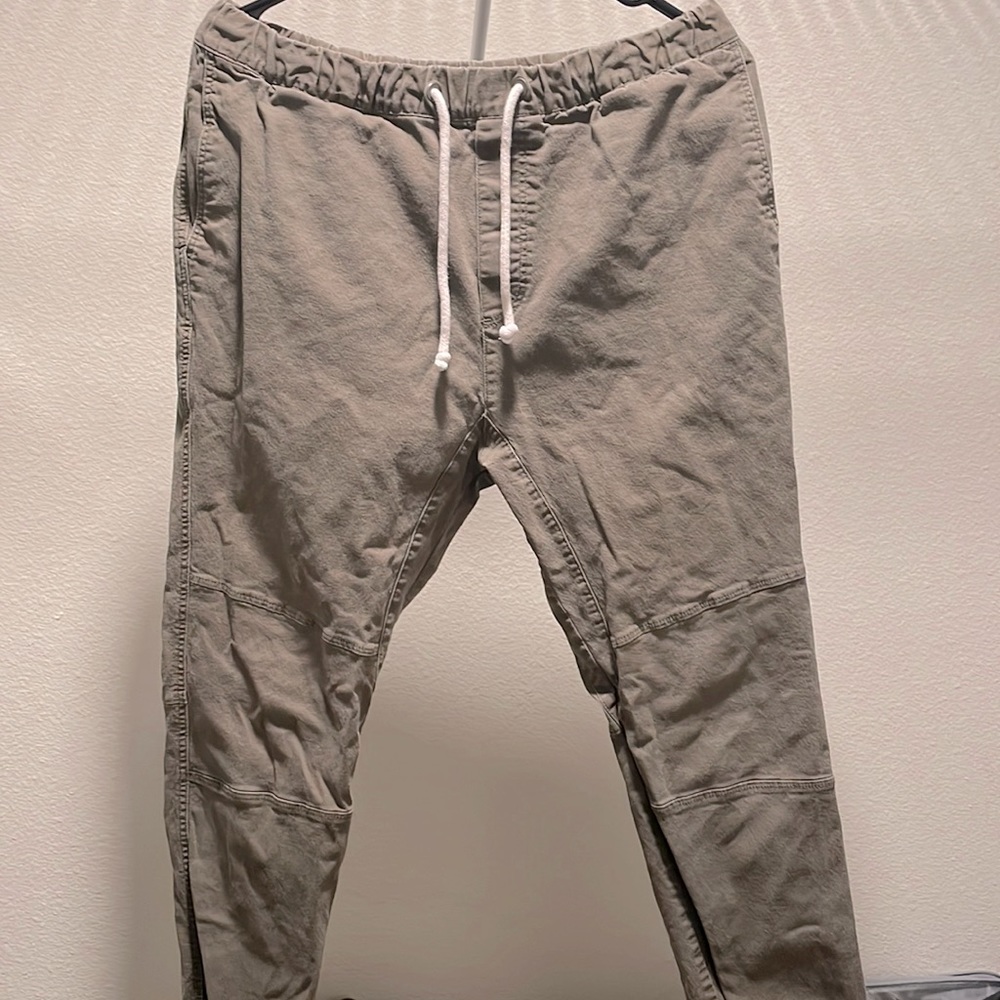 Divided joggers